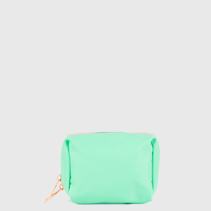 POUCH DAY ESSENTIALS